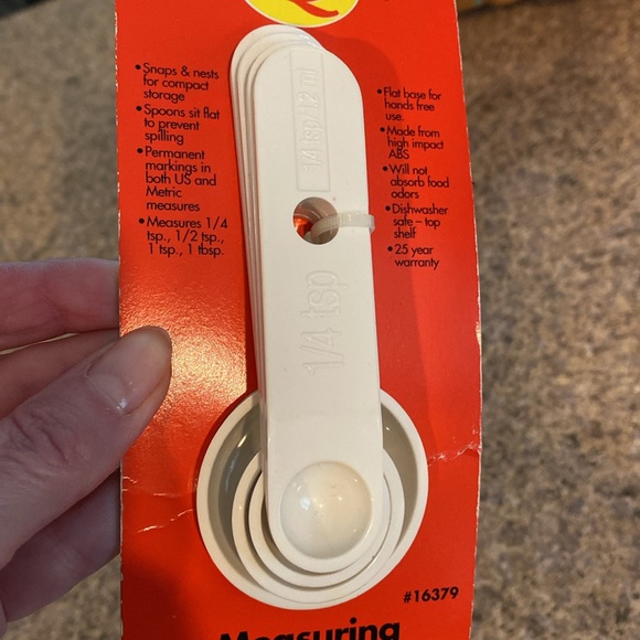 Vintage Pyrex Accessories Measuring Spoon Set 16379 - Picture 3 of 10